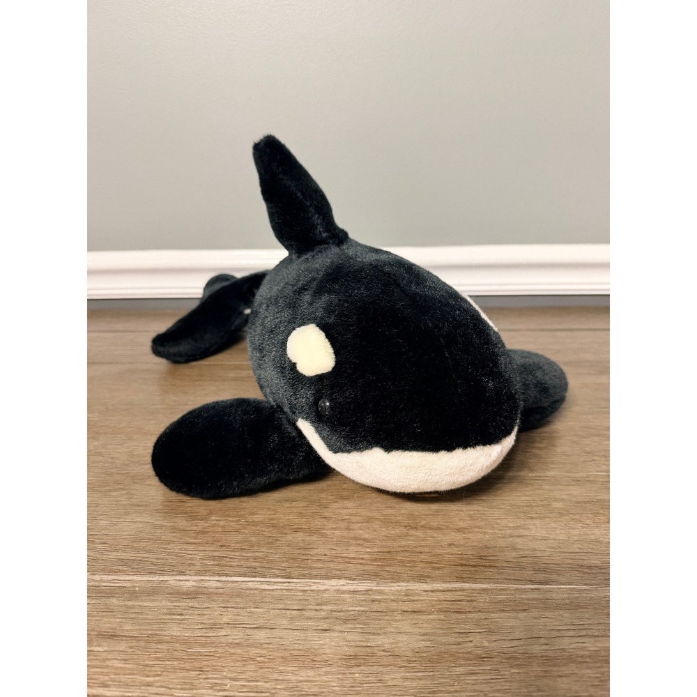 Vintage SeaWorld Shamu the Orca Killer Whale Plush